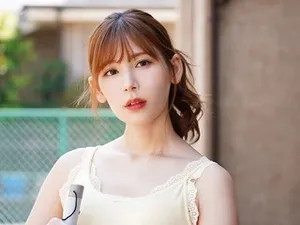 Anh trai vô tình vào phòng em gái và quan hệ tình dục với cả hai chị em
